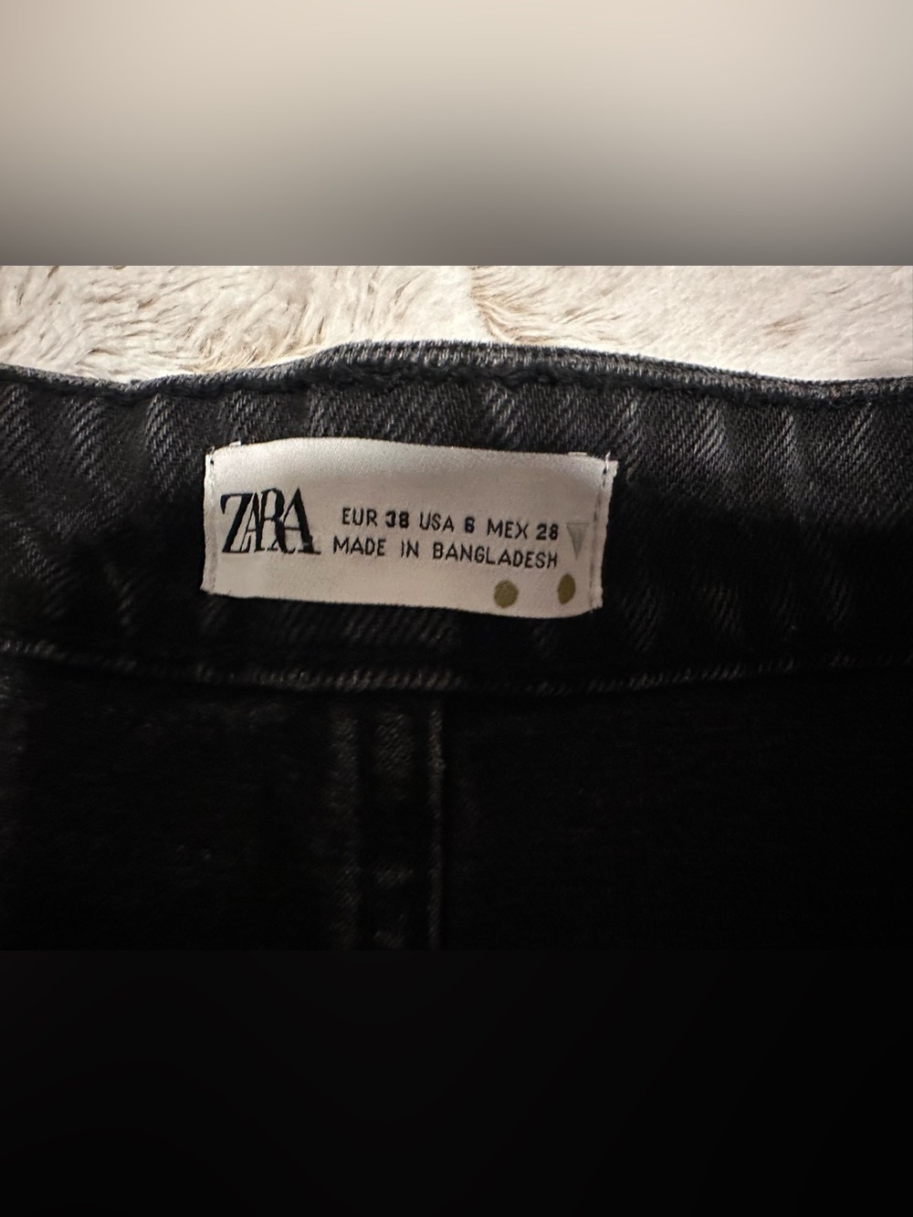 Zara High Rise Black Wash Raw Hem Distressed Denim Jean Shorts - Picture 9 of 12